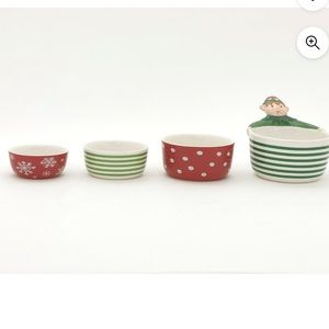 Holiday Time Elf Measuring Cups.